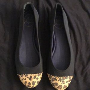 Black Flats with Leopard Print Toe